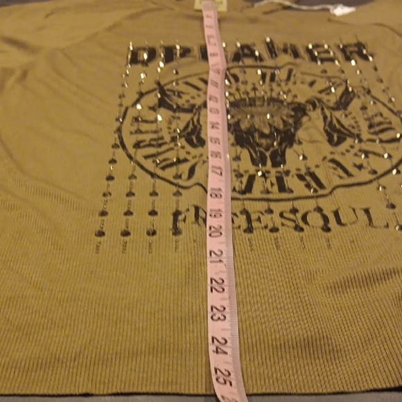 NEW!! Vocal Dreamer Free Spirit Graphic Tee in Brown With Rhinestone Accents - Picture 9 of 11